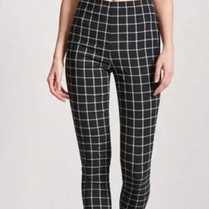 Forever 21 women's S black white checkered grid slim legging dress pants